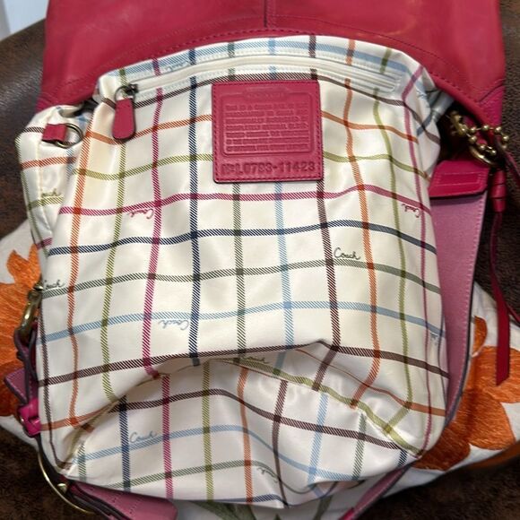 COACH BLEECKER XL HOBO 11423 BURNISHED LEATHER BRASS BUCKLE HANGTAG FUSCIA LNC! - Picture 16 of 17